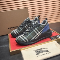 Burberry Low Shoes